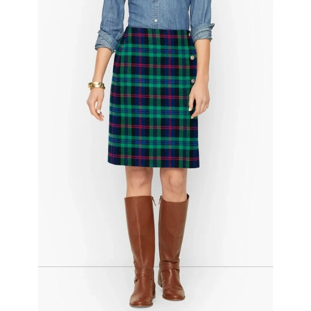 Talbots Wool Blend Tartan Plaid Skirt Size 6 Gold Buttons Dark Academia Preppy